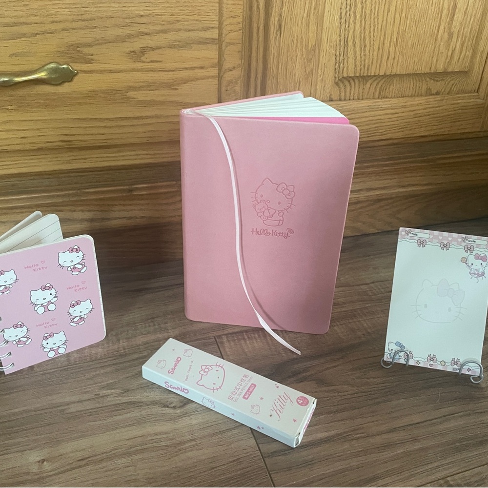 Hello Kitty journal bundle!